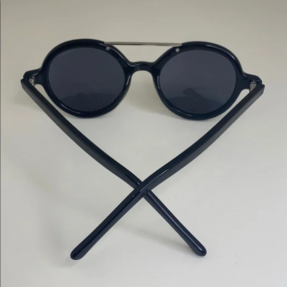 Komono New Vivien Glossy Black Sunglasses
